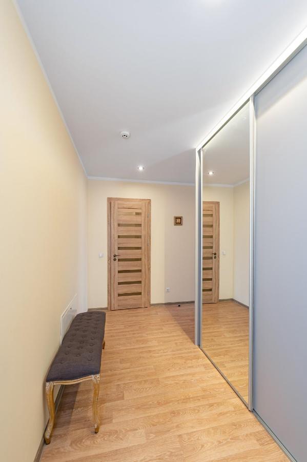Lovely City Panorama Apartment By Polo Apartments Каунас Екстериор снимка