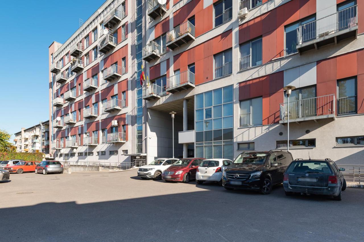 Lovely City Panorama Apartment By Polo Apartments Каунас Екстериор снимка